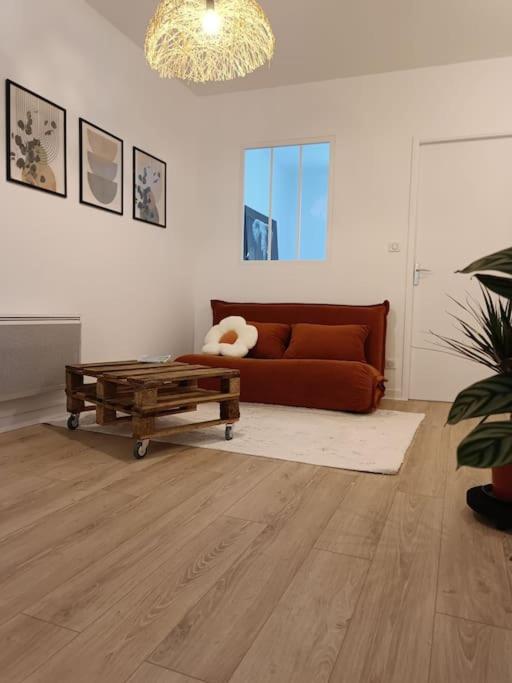Appartement T2 Ultra Cosy En Hypercentre à Tarare Extérieur photo